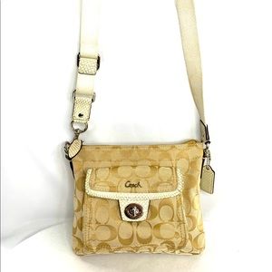 COACH Cream Tan Signature Jacquard Swingpack Small Crossbody Bag Purse Turnlock